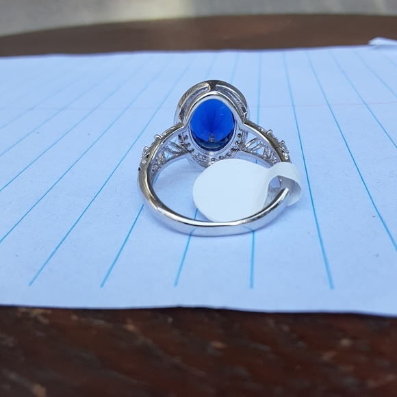 Blue Sapphire and Cz Silver Ring Size 8.5 - Picture 6 of 7